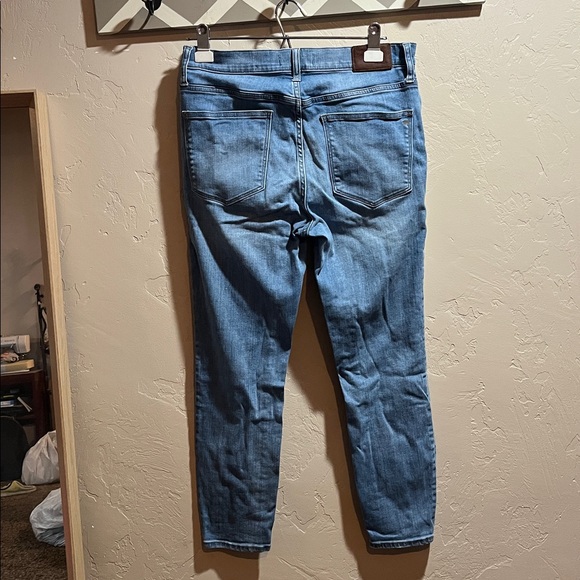 Madewell High Riser Crop Jeans - Picture 3 of 9